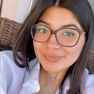 Meet your Posher, Salma